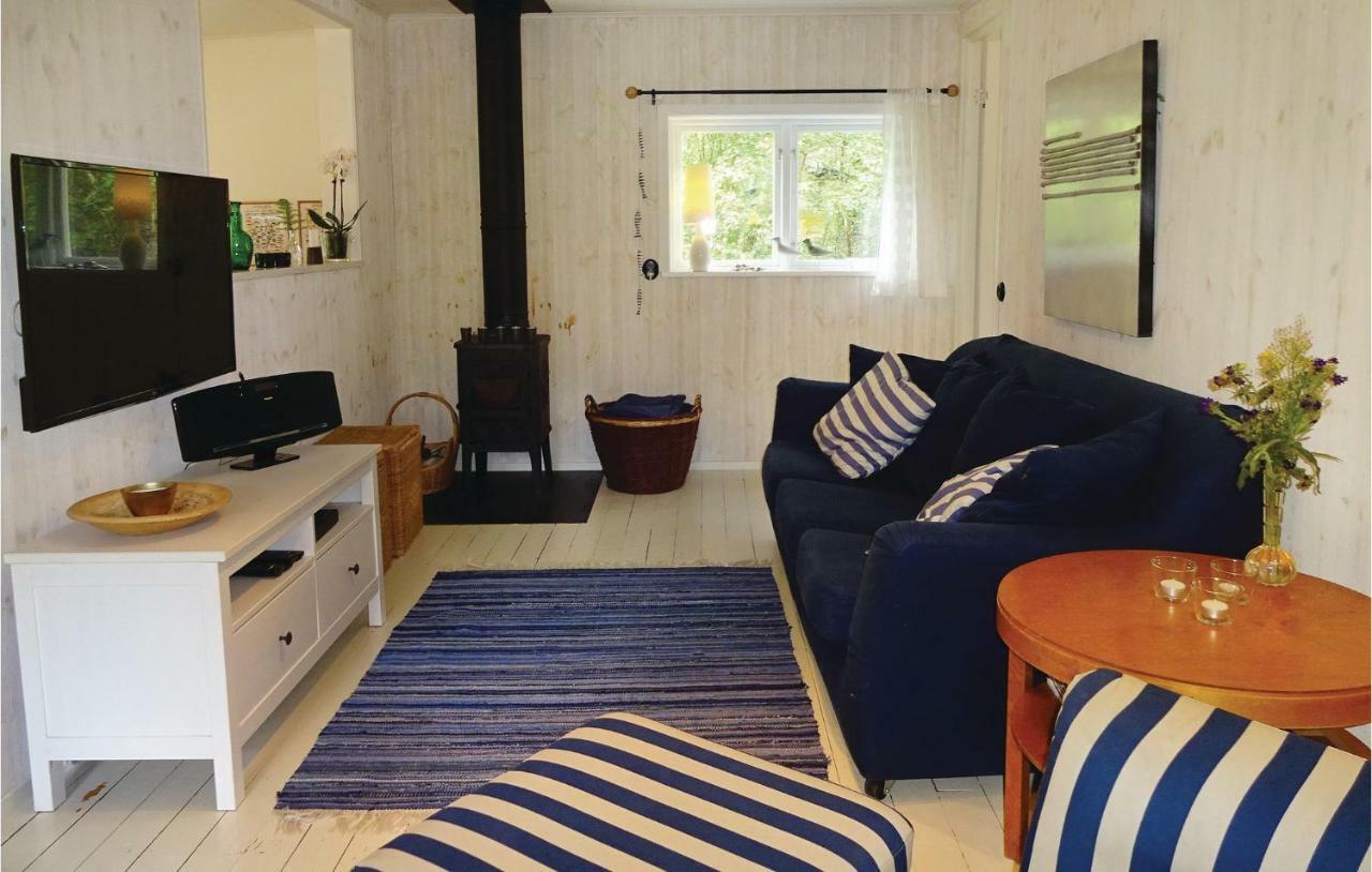 Stunning Home In Yngsjoe With Wifi ภายนอก รูปภาพ